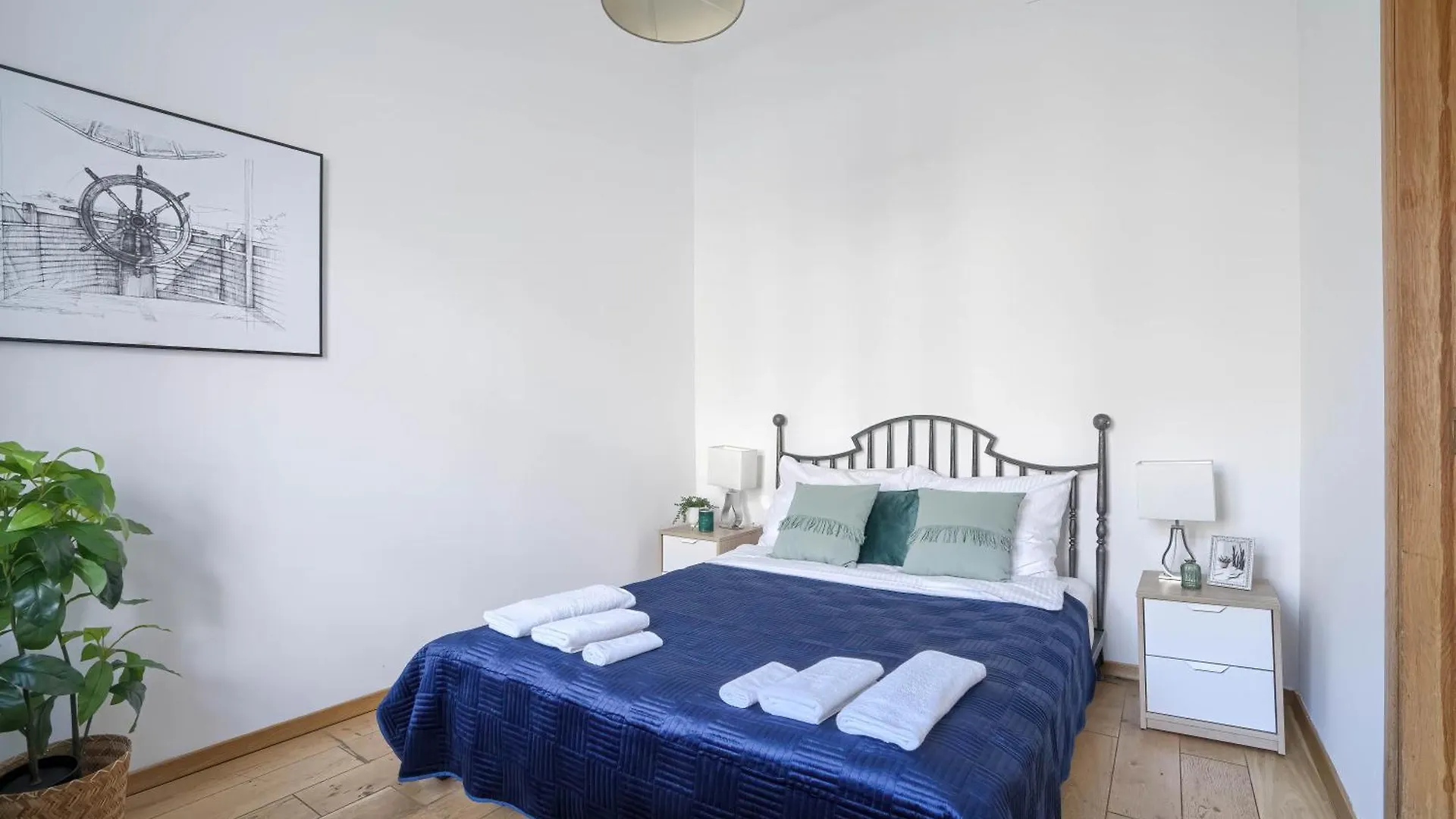 Corolla Apartments Nowy Swiat 43 Stare Miasto Warsaw 0*,  Poland